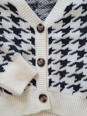Cropped Cardigan L Cream Black Knit Preppy Western Chic